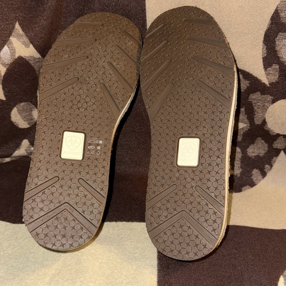 Ariat Women’s Cruiser Print Shoes - Picture 9 of 11